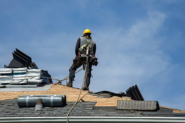 Professional Gutter Installation technician working in Waverly, OH